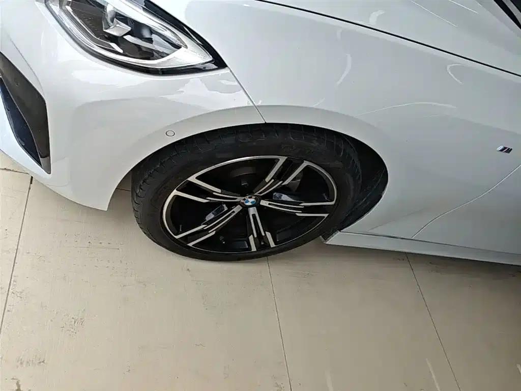 BMW 3 Series 2021 Facelift II 325i M Sport Package — миниатюра 23