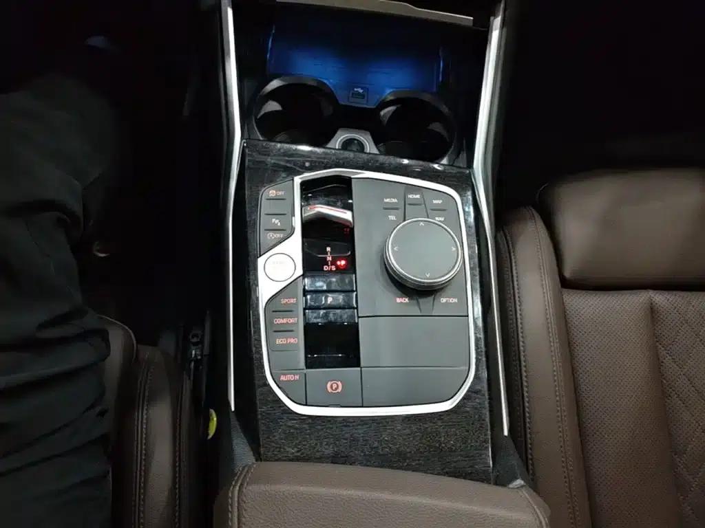 2024 BMW 3 Series 325Li M Sport Package — миниатюра 14