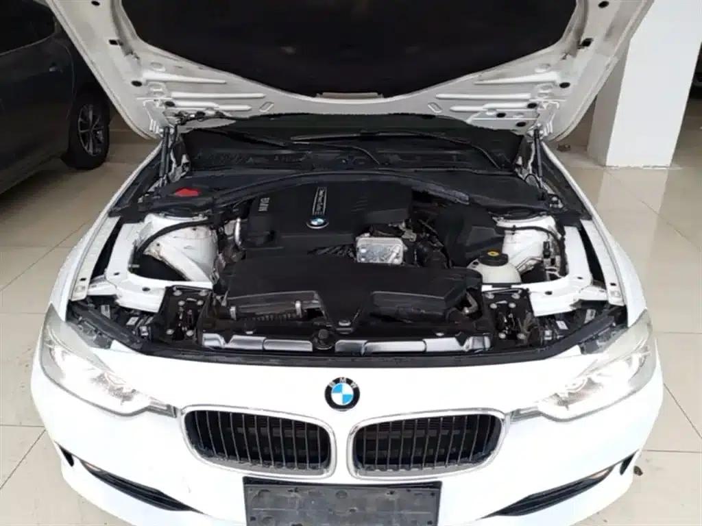 2014 BMW 3 Series 320i Fashion Edition — миниатюра 20