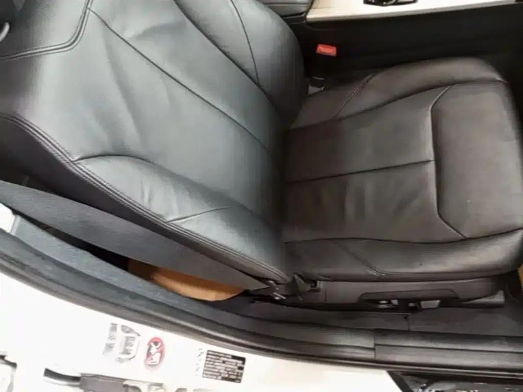 2014 BMW 3 Series 320i Fashion Edition — миниатюра 25