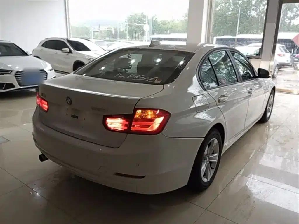 2014 BMW 3 Series 320i Fashion Edition — миниатюра 7