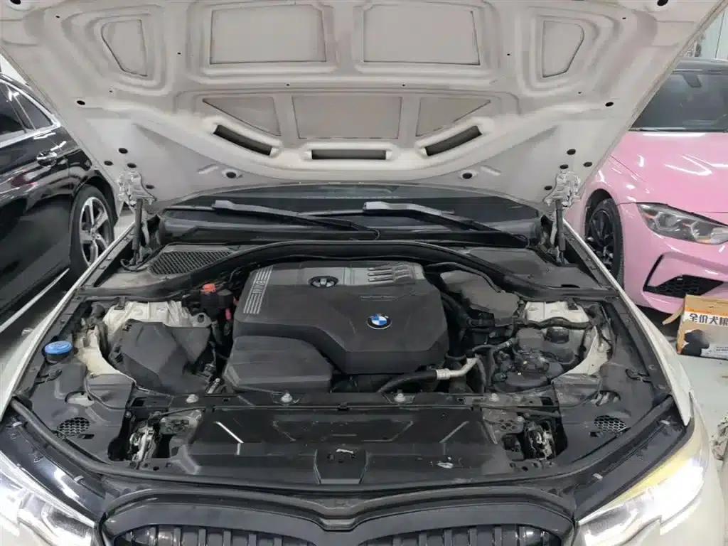 2020 BMW 3 Series 325i M Sport Package — миниатюра 20
