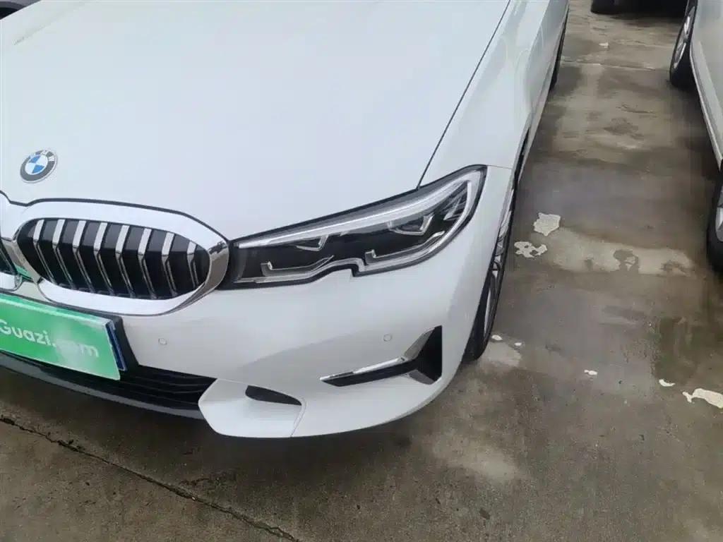 BMW 3 Series 2020 325Li First Edition — миниатюра 24