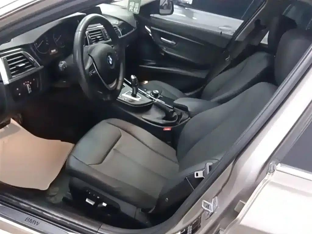 2017 BMW 3 Series 320Li Fashion Edition — миниатюра 15