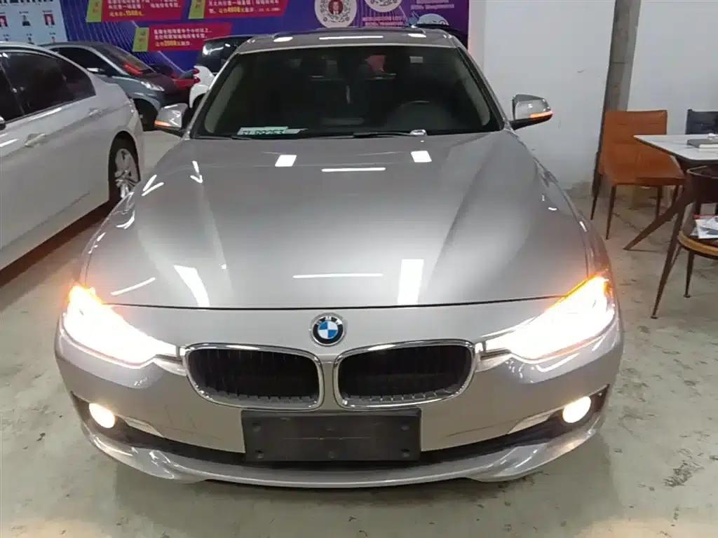 2017 BMW 3 Series 320Li Fashion Edition — миниатюра 3