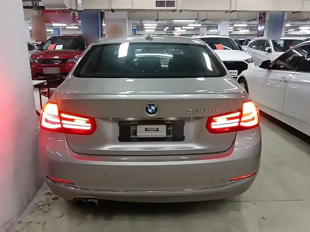 2017 BMW 3 Series 320Li Fashion Edition — миниатюра 6