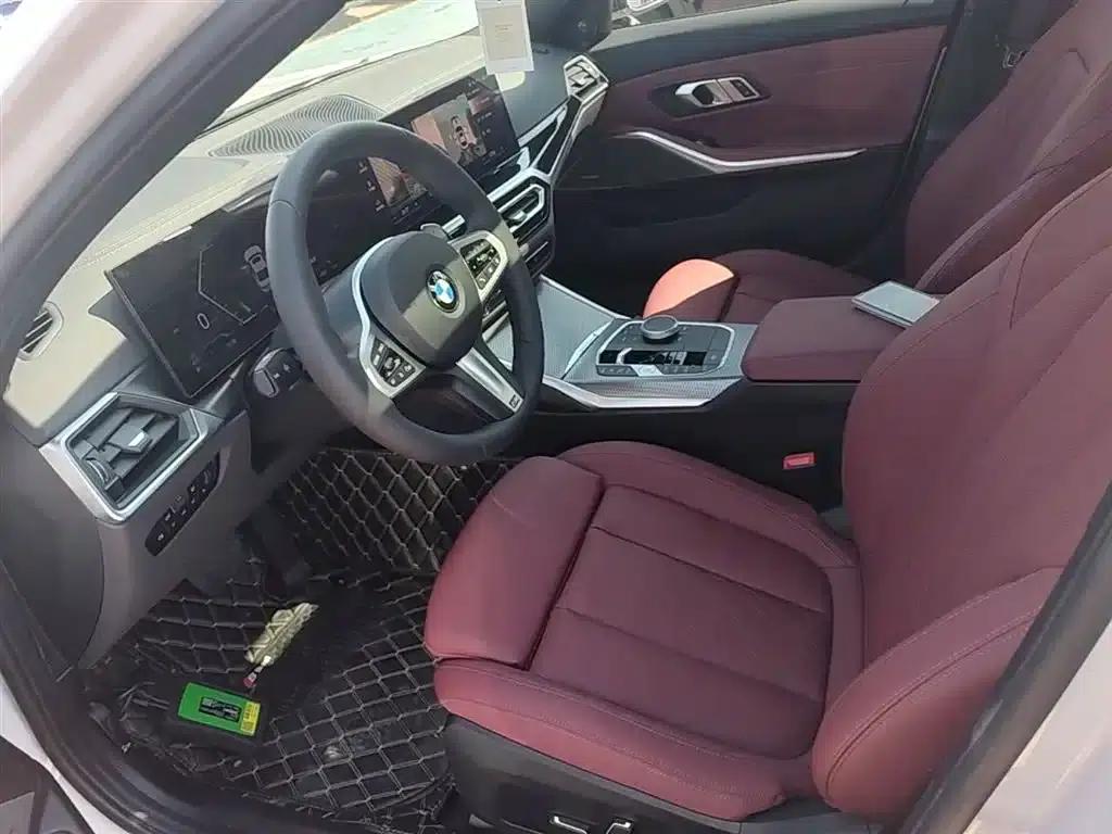 2024 BMW 3 Series 325i M Sport Shadow Edition — миниатюра 15