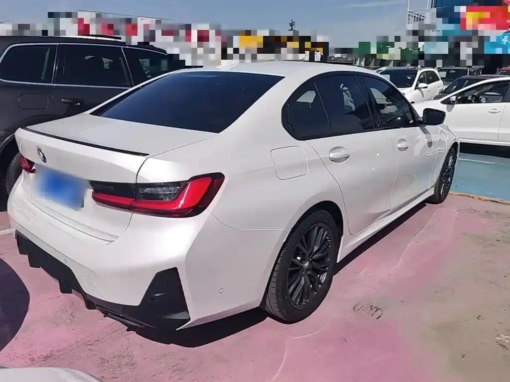 2024 BMW 3 Series 325i M Sport Shadow Edition — миниатюра 7