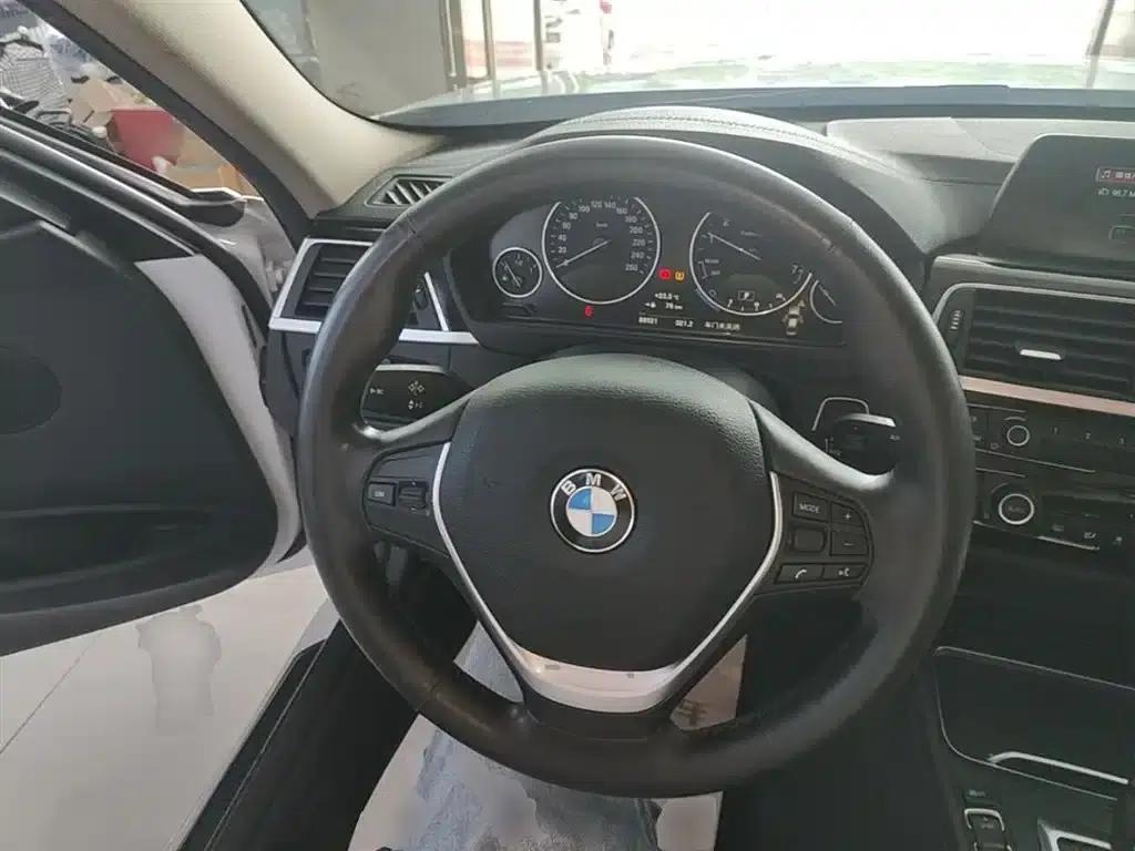 2018 BMW 3 Series 318Li — миниатюра 11
