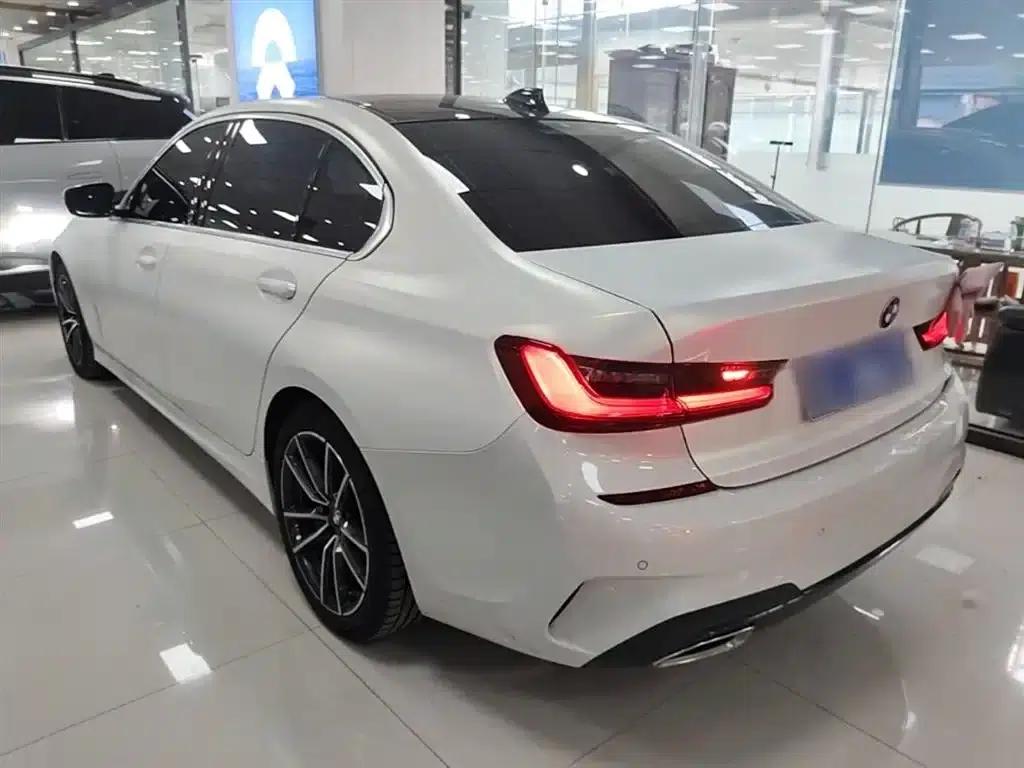 2022 BMW 3 Series 325Li M Sport Package — миниатюра 5