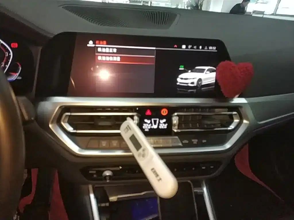 2022 BMW 3 Series Facelift 325Li M Sport Shadow Edition — миниатюра 13