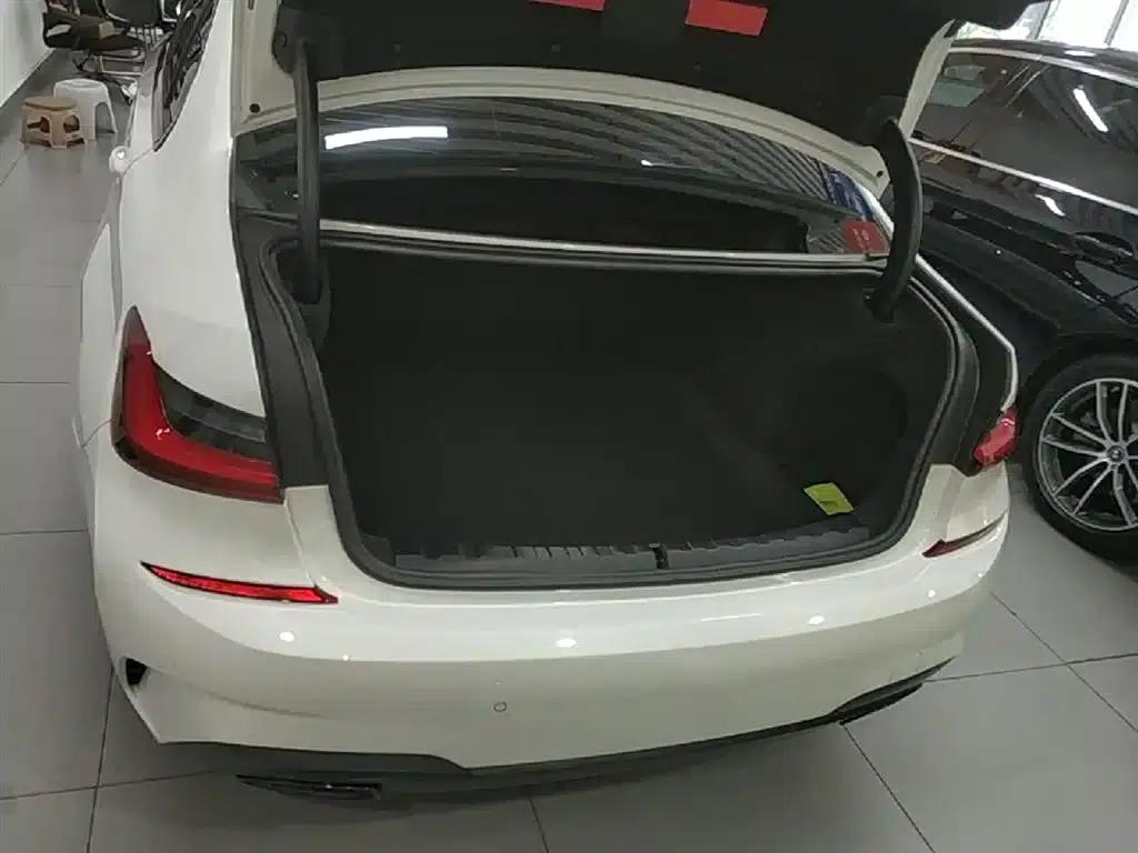 2022 BMW 3 Series Facelift 325Li M Sport Shadow Edition — миниатюра 19