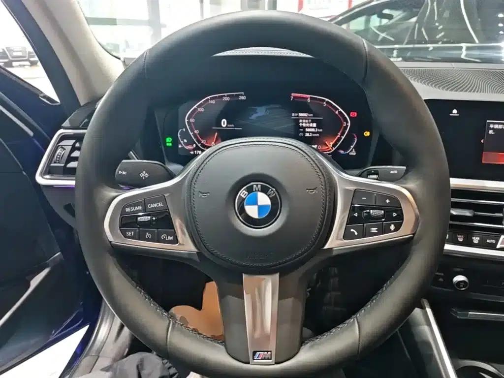 2020 BMW 3 Series 325i M Sport Package — миниатюра 11