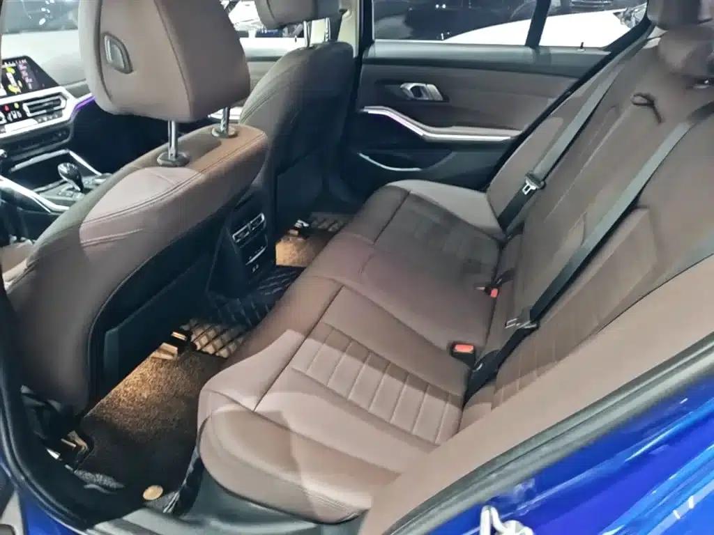 2020 BMW 3 Series 325i M Sport Package — миниатюра 17