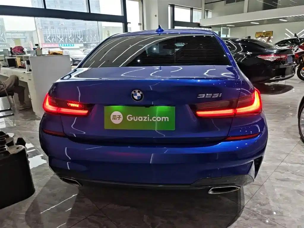 2020 BMW 3 Series 325i M Sport Package — миниатюра 6