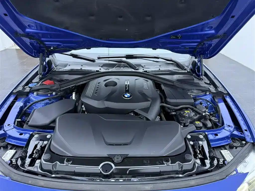 2018 BMW 3 Series 330i M Sport Shadow Edition — миниатюра 10