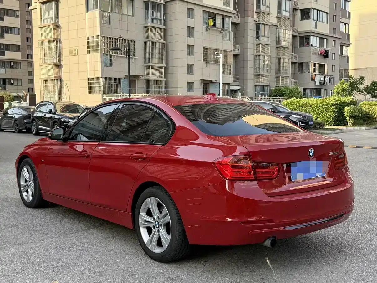 2013 BMW 3 Series (Imported) Facelift 320i Sport Design Package — миниатюра 4