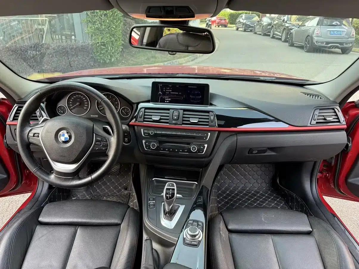2013 BMW 3 Series (Imported) Facelift 320i Sport Design Package — миниатюра 6