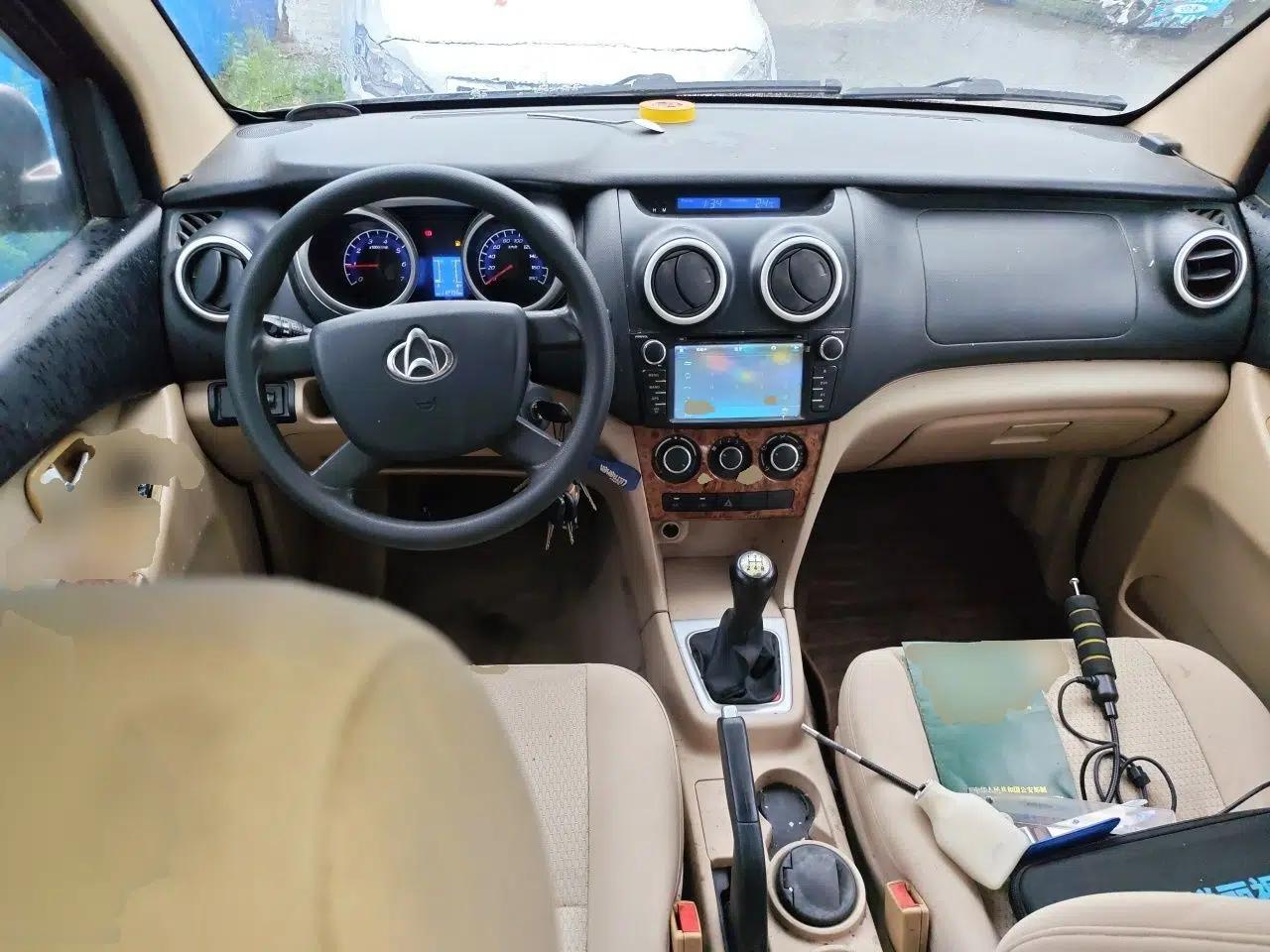 CHANGAN KAICHENG Ounuo S 2012 1.3L Base Version — миниатюра 10