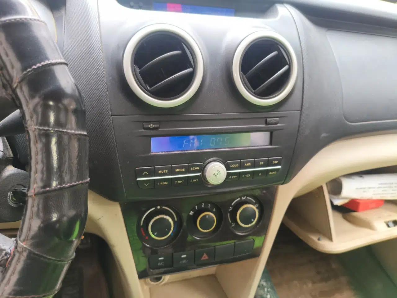 CHANGAN KAICHENG Ounuo S 2012 1.5L Standard Version — миниатюра 14