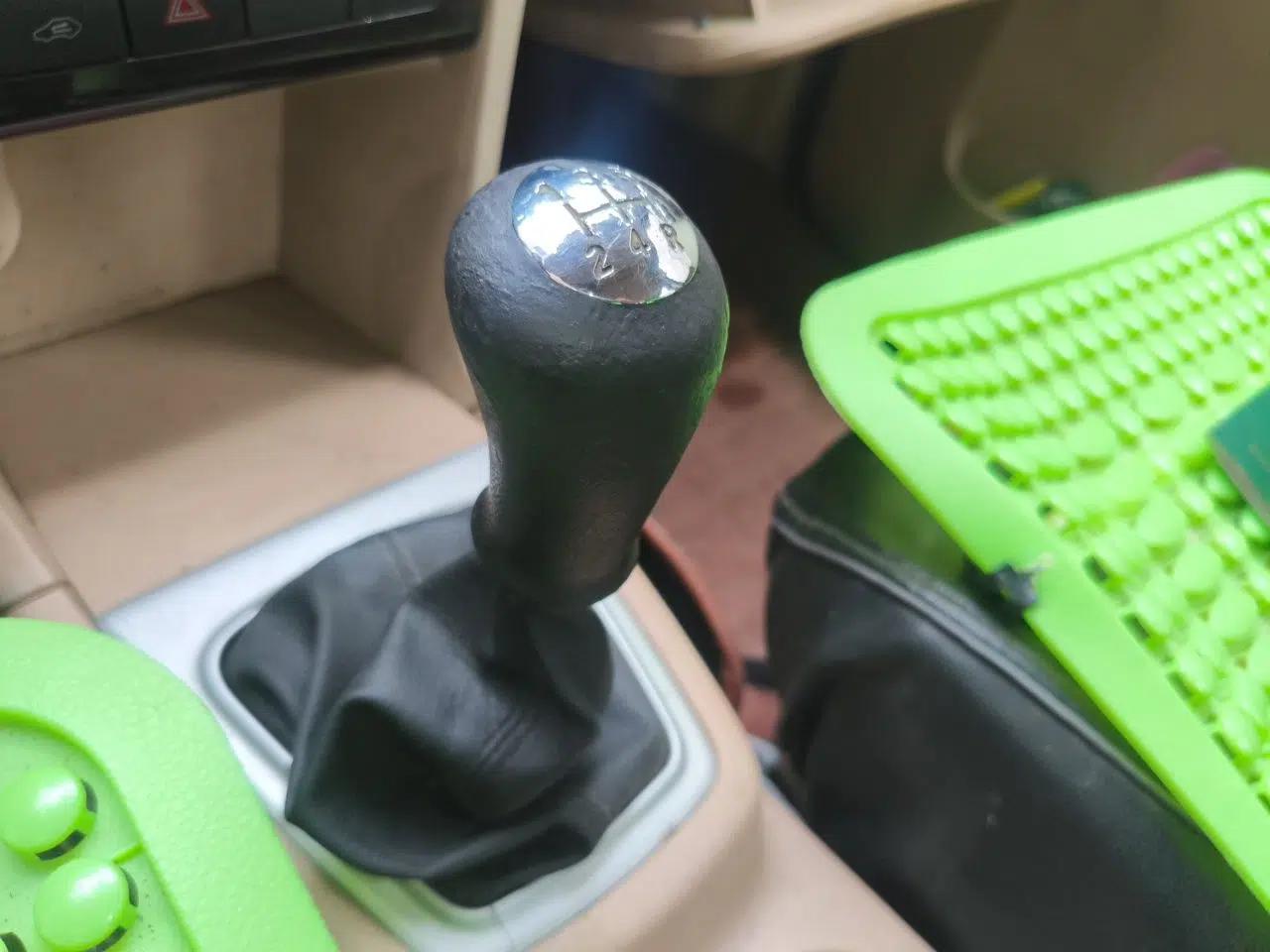 CHANGAN KAICHENG Ounuo S 2012 1.5L Standard Version — миниатюра 15