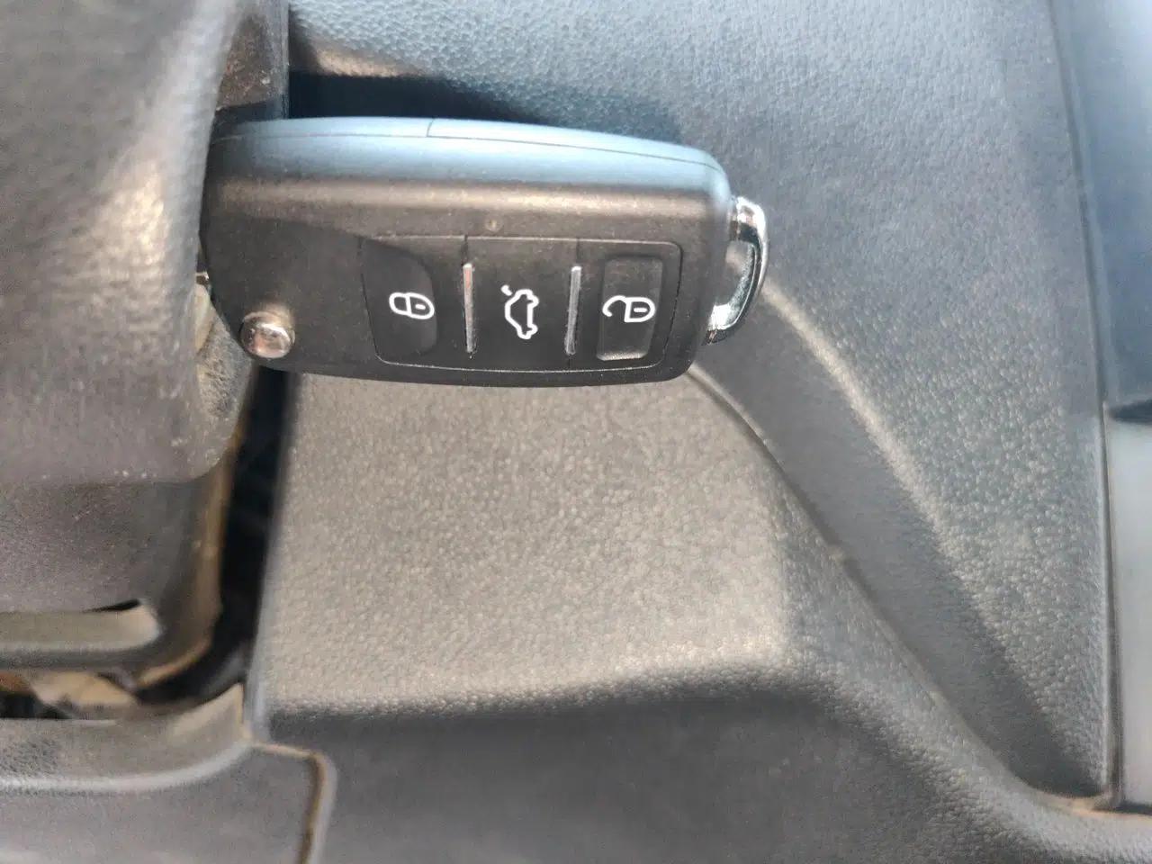 CHANGAN KAICHENG Ruixing M60 2020 1.5L Base Version China VI Standard 2-Seater Van with DAM15KR Engine — миниатюра 9