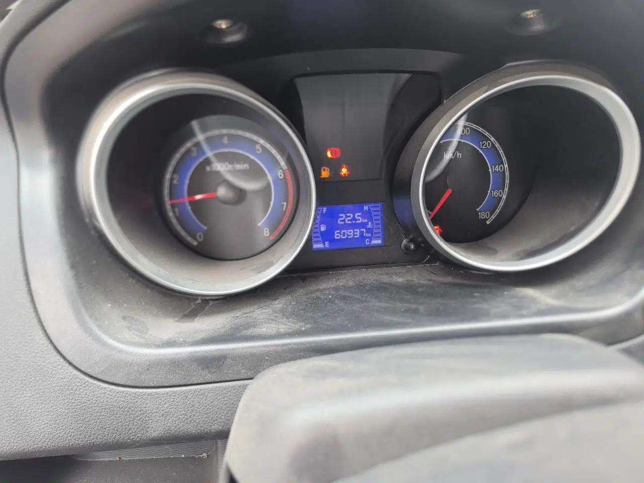 CHANGAN KAICHENG Ruixing M60 2020 1.5L Standard Version China VI Van with 5 Seats Equipped with DAM15KR — миниатюра 13