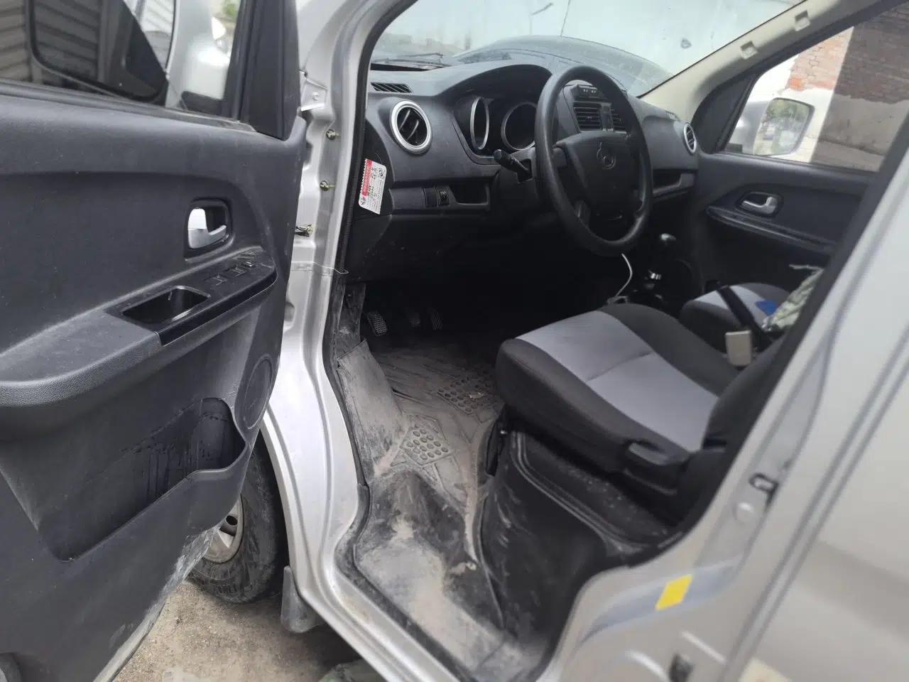 CHANGAN KAICHENG Ruixing M60 2020 1.5L Standard Version China VI Van with 5 Seats Equipped with DAM15KR — миниатюра 17