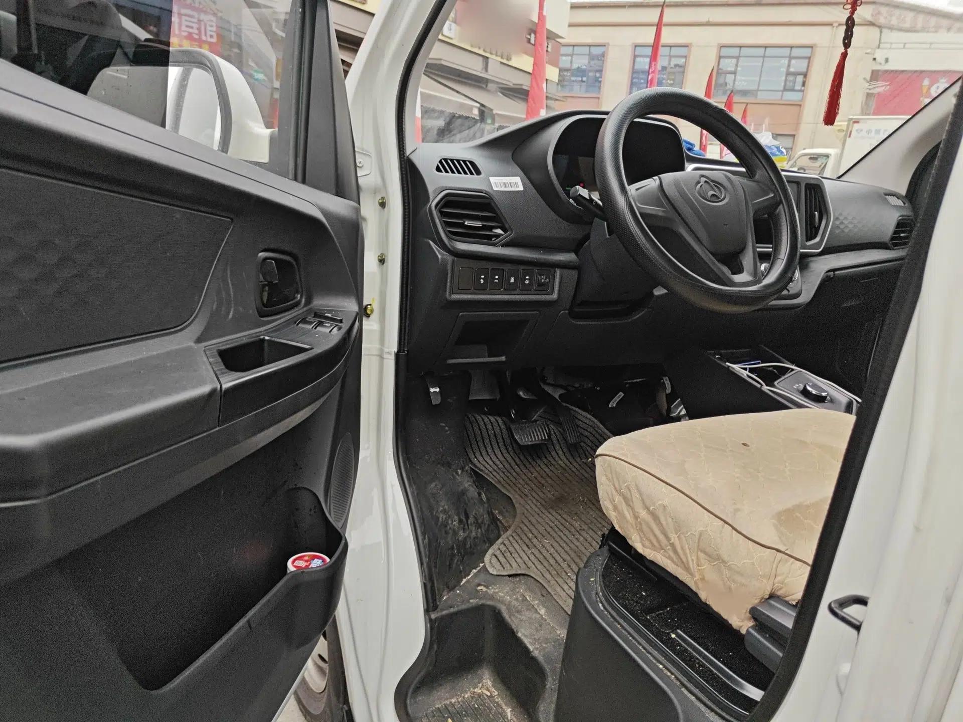 CHANGAN KAICHENG Ruixing EM80 2025 Passenger Version Comfort Edition 6-Seater 300 km Dual-Swing Doors — миниатюра 19