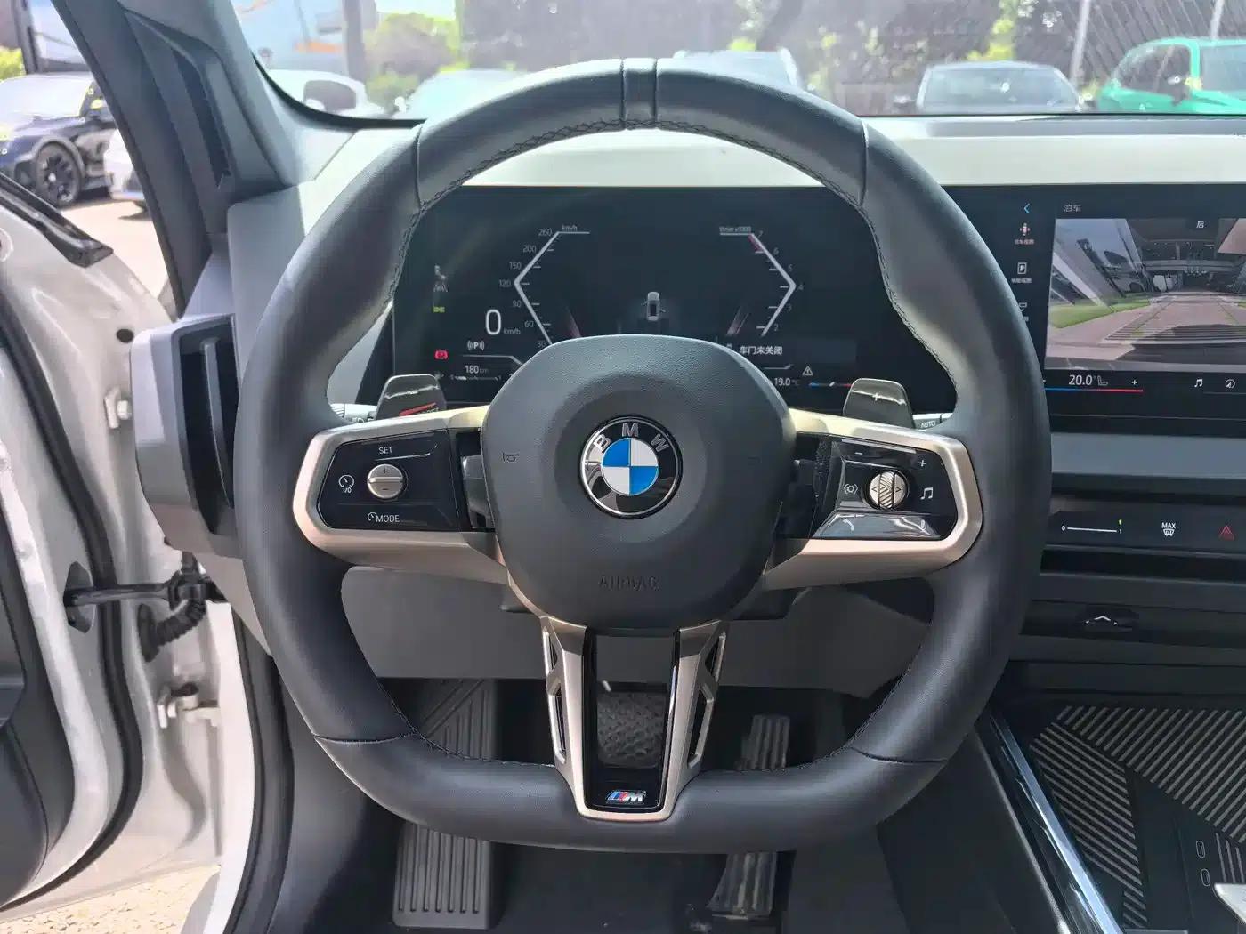 BMW X3 2025 xDrive30L Leading Edition M Sport Package — миниатюра 13