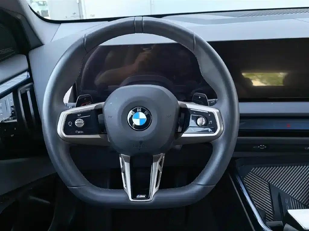 BMW X3 2025 xDrive30L Leading Edition M Sport Shadow Edition — миниатюра 11