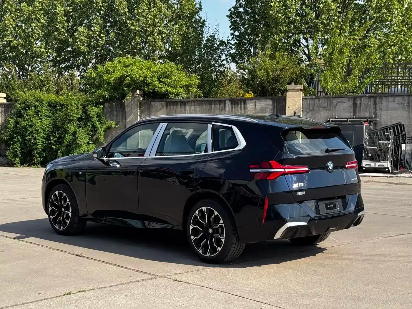 BMW X3 2025 xDrive30L Leading Edition M Sport Package — миниатюра 4