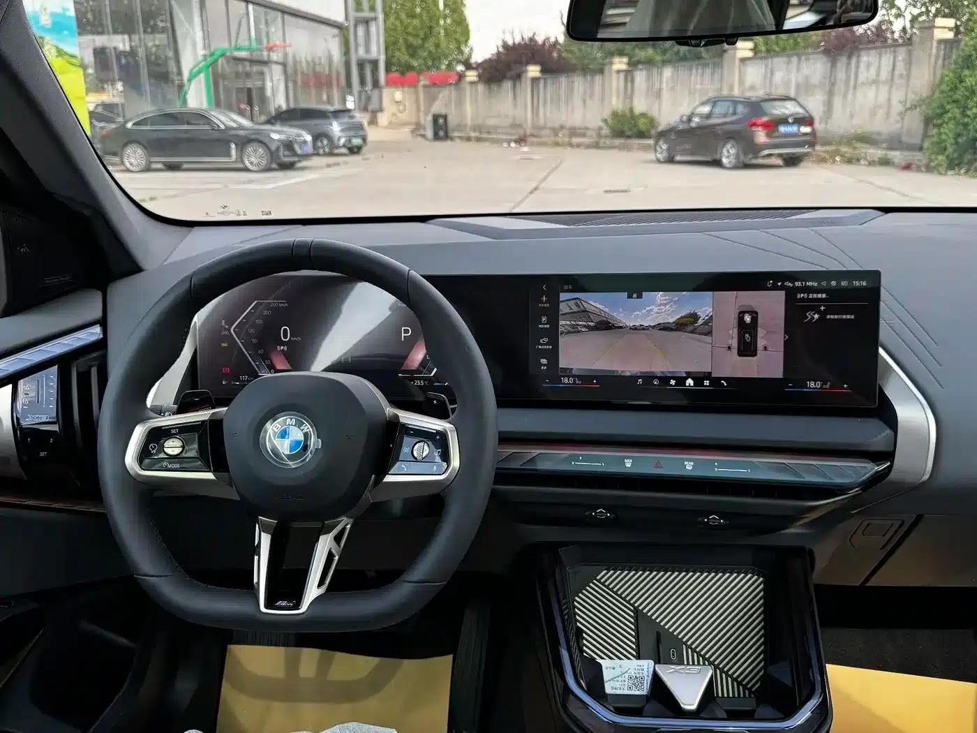 BMW X3 2025 xDrive30L Leading Edition M Sport Package — миниатюра 7