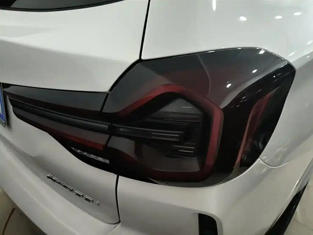 BMW X3 2023 xDrive30i Leading Edition M Sport Package — миниатюра 8