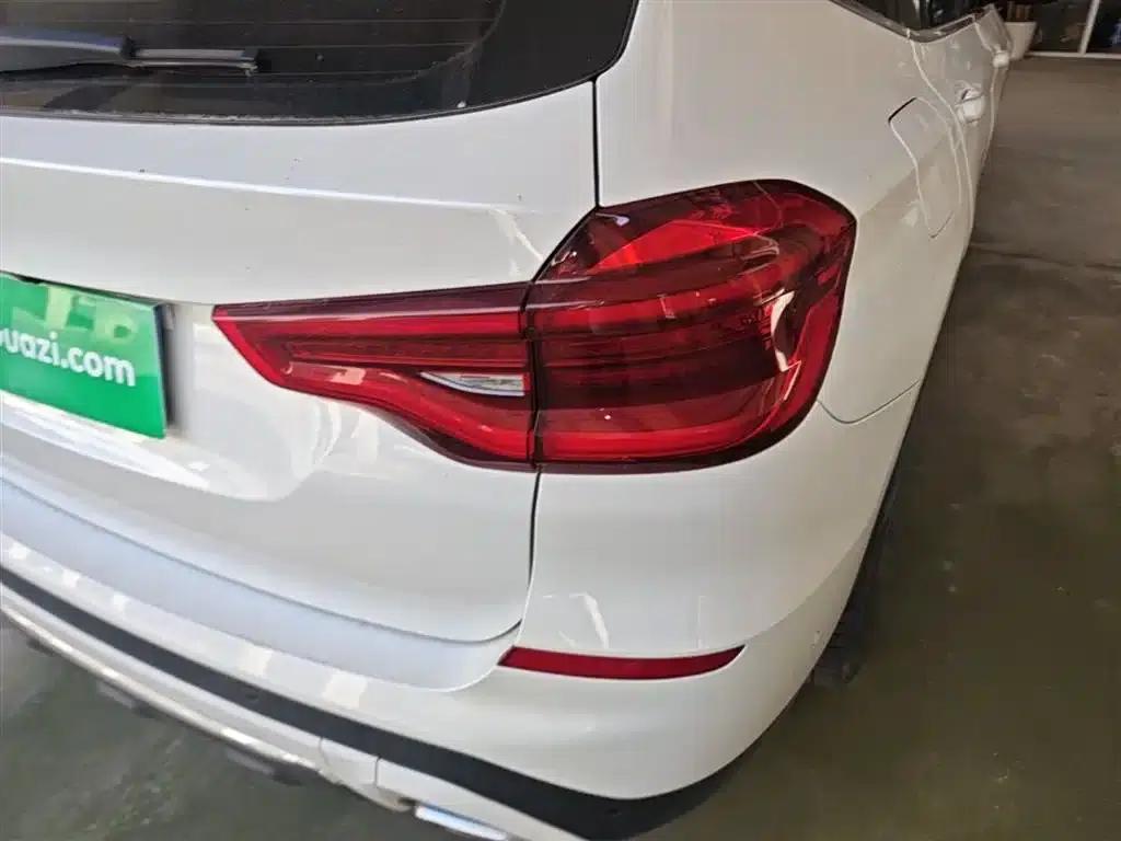 BMW X3 2021 xDrive28i Luxury Package — миниатюра 8