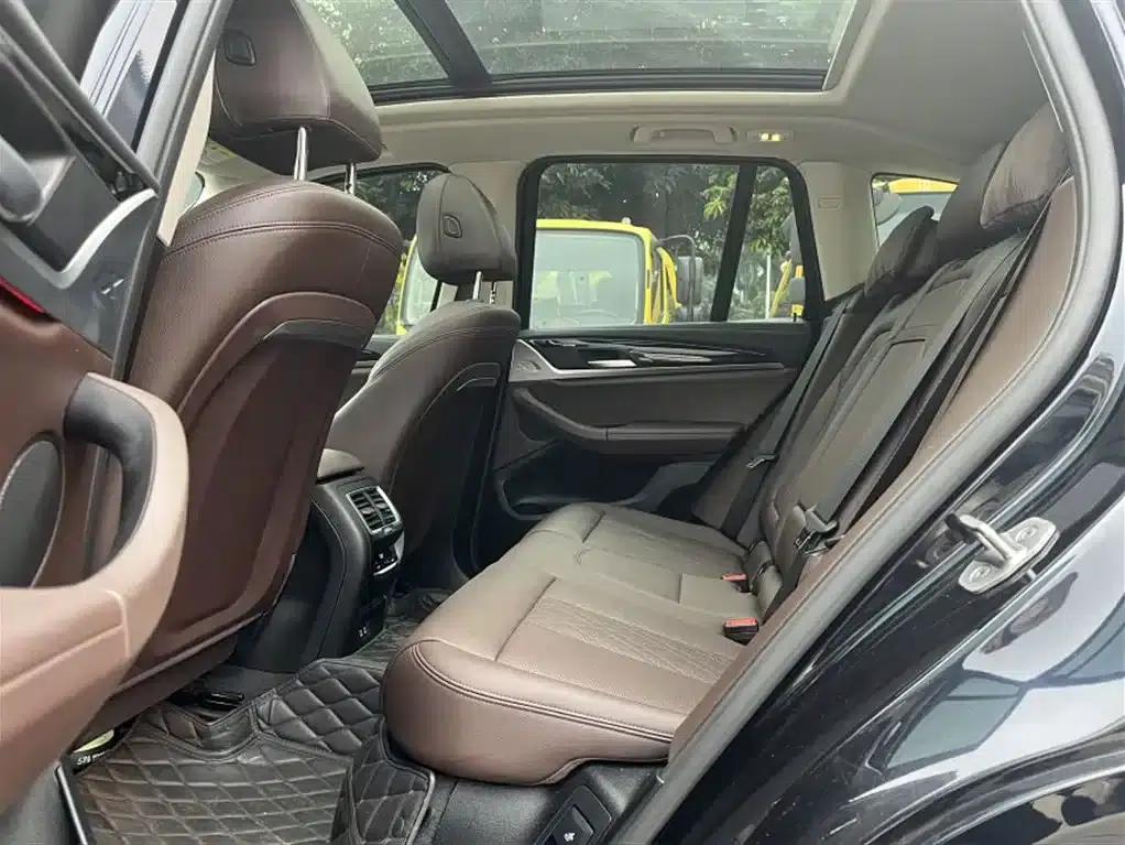 2022 BMW X3 xDrive25i M Sport Package — миниатюра 14