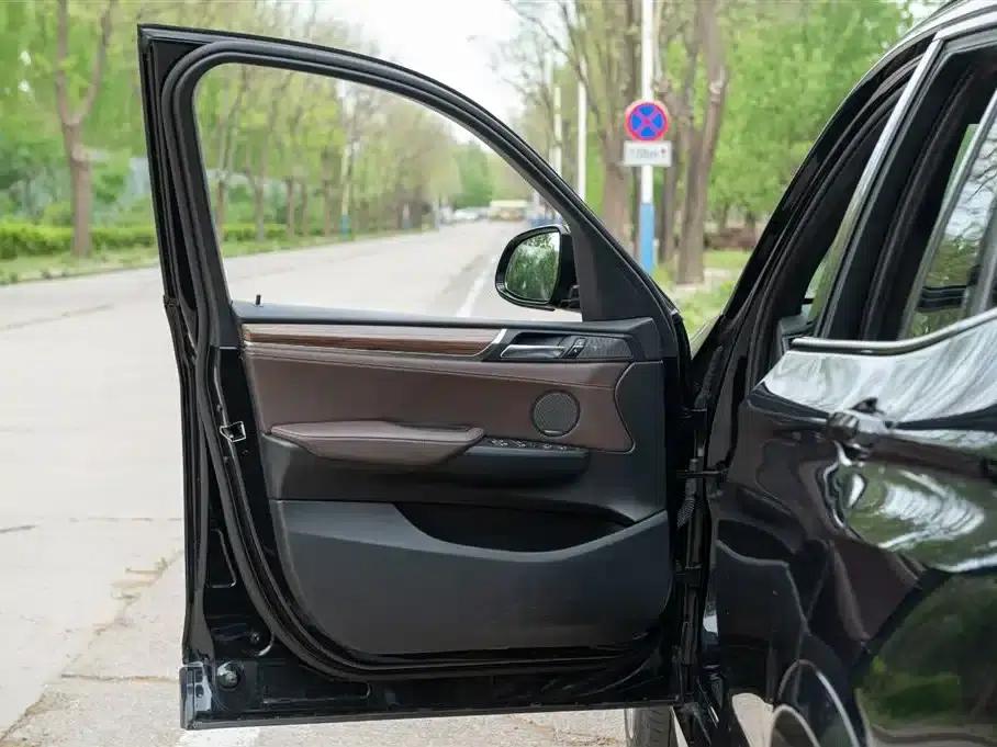 2014 BMW X3 Imported xDrive28i X Design Package — миниатюра 33