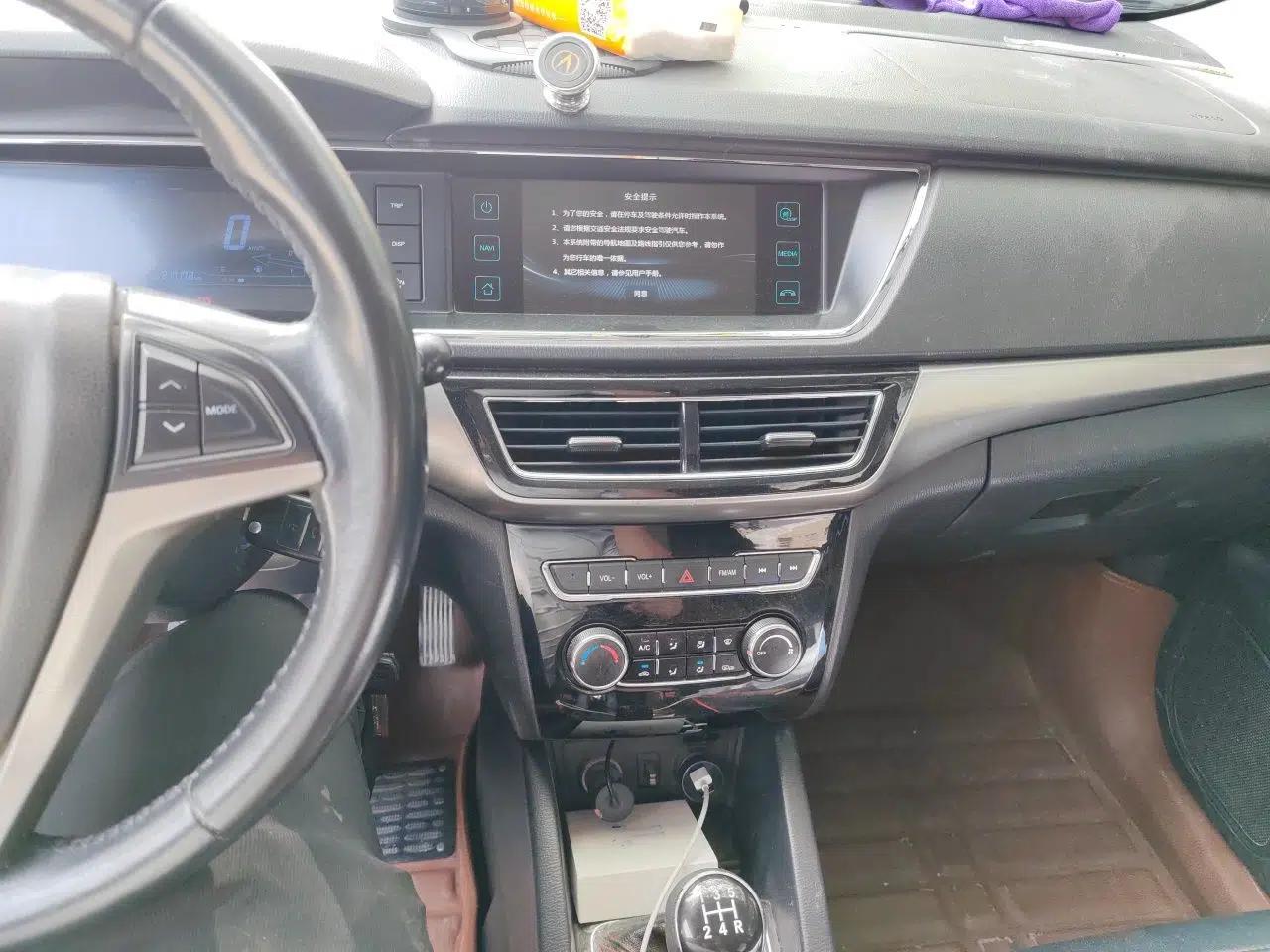 CHANGAN KAICHENG Oushang A600 2016 1.5L Manual Luxury 7-Seater — миниатюра 14