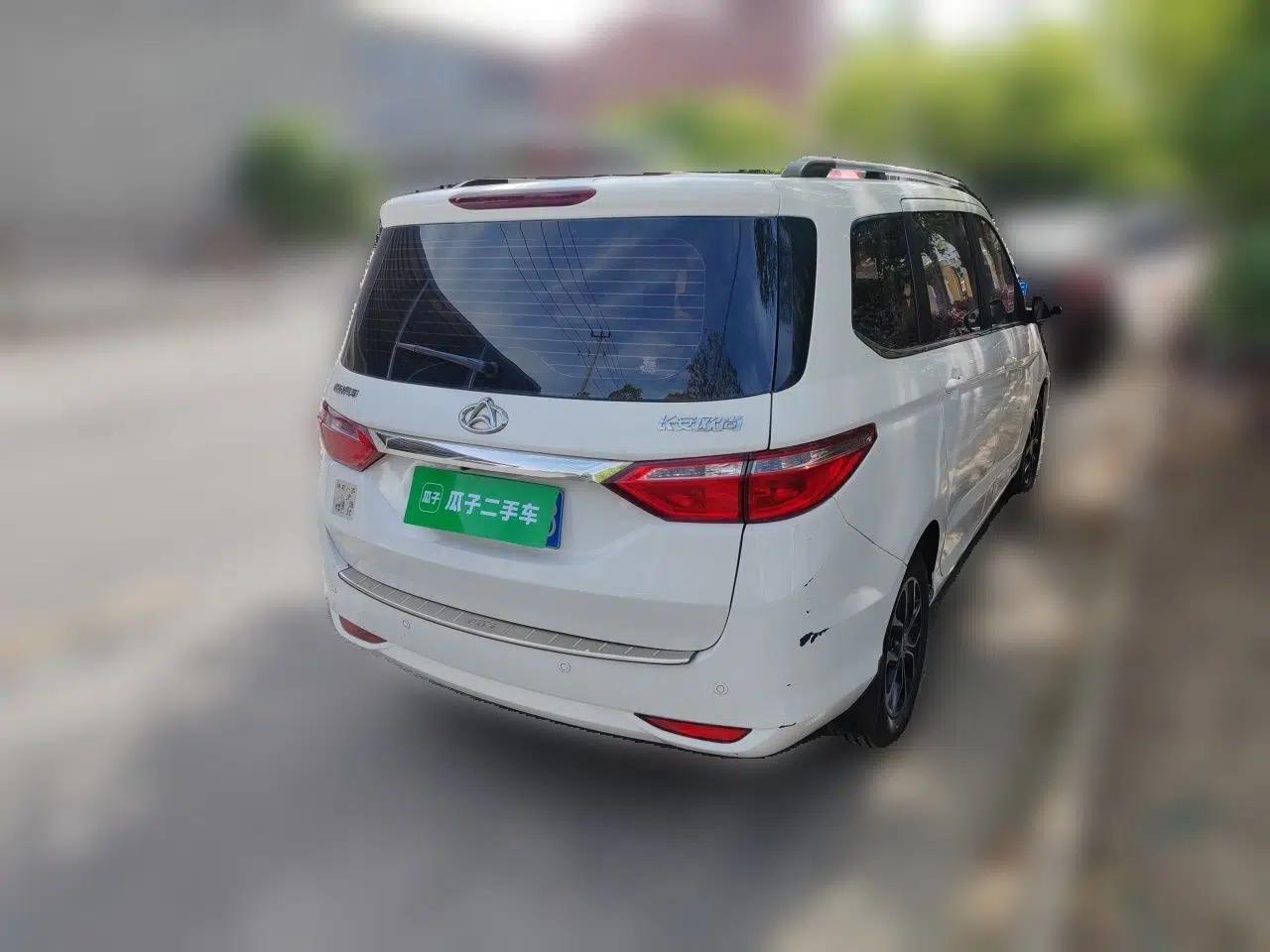 CHANGAN KAICHENG Oushang A600 2016 1.5L Manual Luxury 7-Seater — миниатюра 6