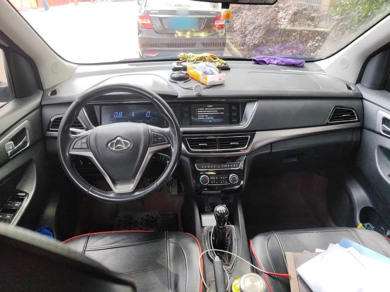CHANGAN KAICHENG Oushang A600 2016 1.5L Manual Luxury 7-Seater — миниатюра 10
