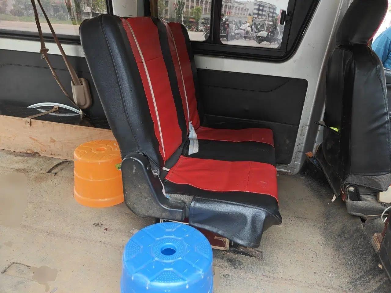 CHANGAN KAICHENG Ruixing M70 2017 1.5L Comfort-Grade 7-Seater Liftback DAM15DL — миниатюра 18