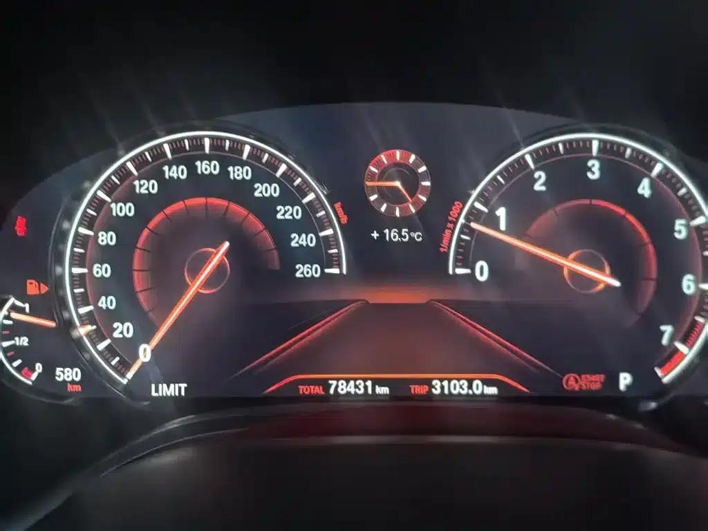 2017 BMW 7 Series 730Li Leading Edition — миниатюра 5