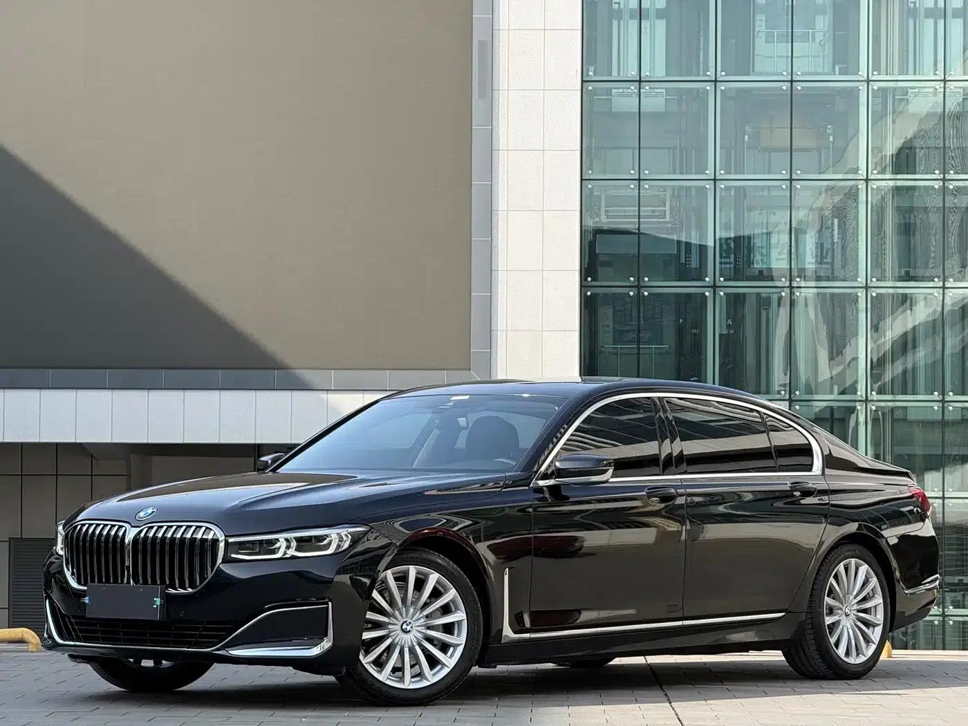 2019 BMW 7 Series Facelift 730Li Luxury Package — миниатюра 1
