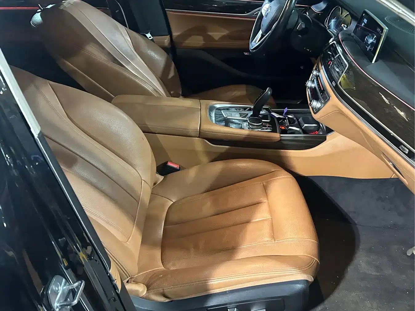 2016 BMW 7 Series 730Li Leading Edition — миниатюра 2