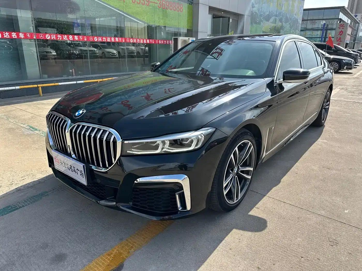 2019 BMW 7 Series Facelift 730Li M Sport Package — миниатюра 1