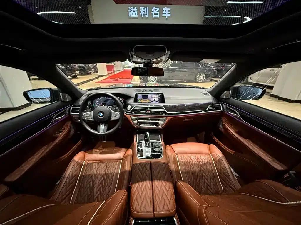 2019 BMW 7 Series Facelift M760Li xDrive V12 Sport Package — миниатюра 23