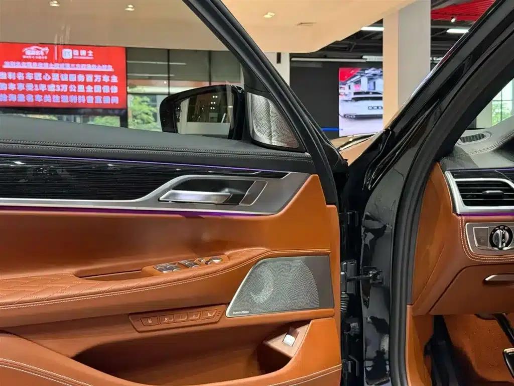 2019 BMW 7 Series Facelift M760Li xDrive V12 Sport Package — миниатюра 8