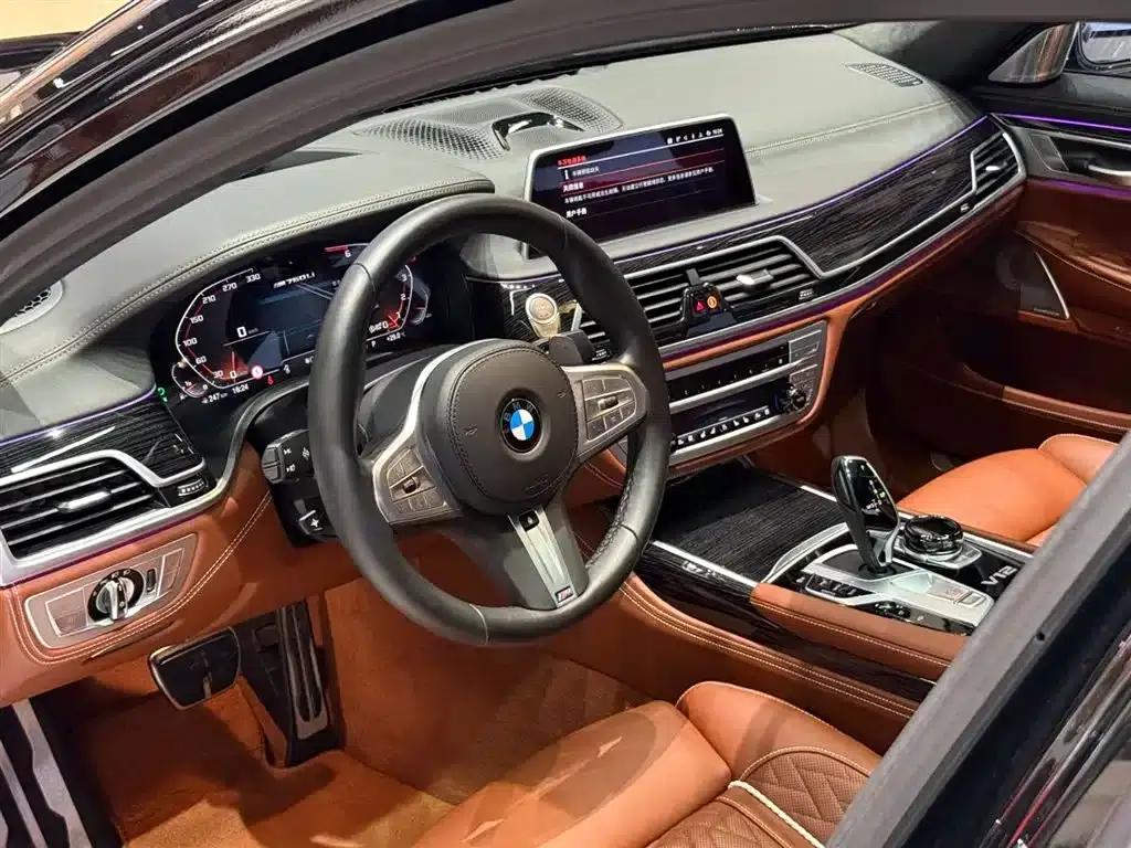2019 BMW 7 Series Facelift M760Li xDrive V12 Sport Package — миниатюра 10