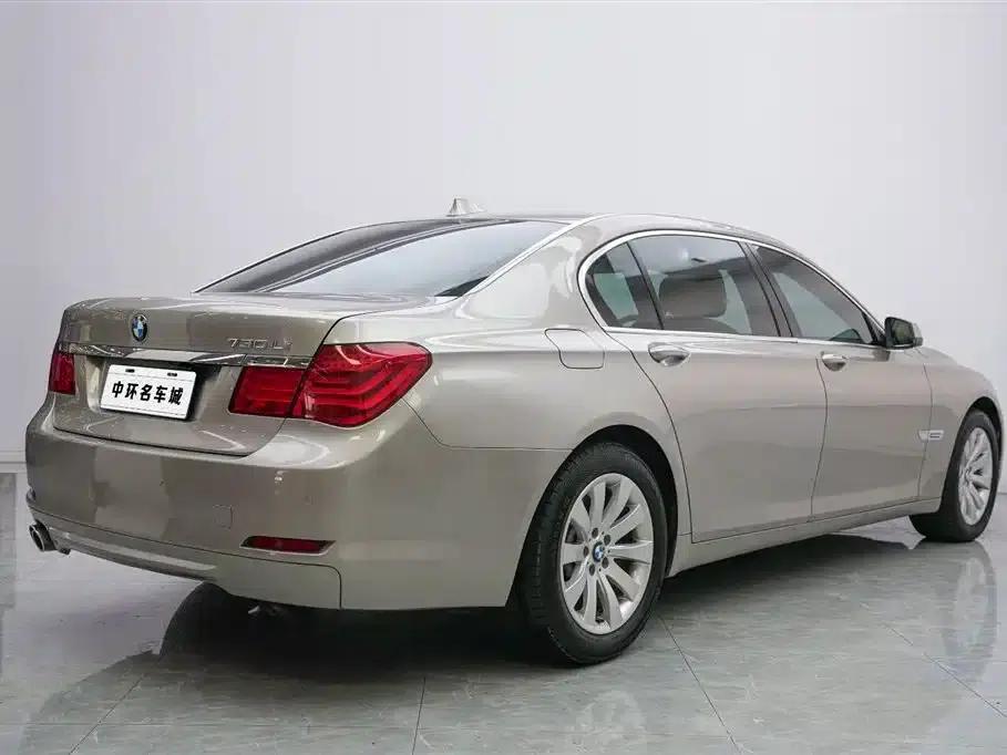 2011 BMW 7 Series 730Li Elegant Edition — миниатюра 17