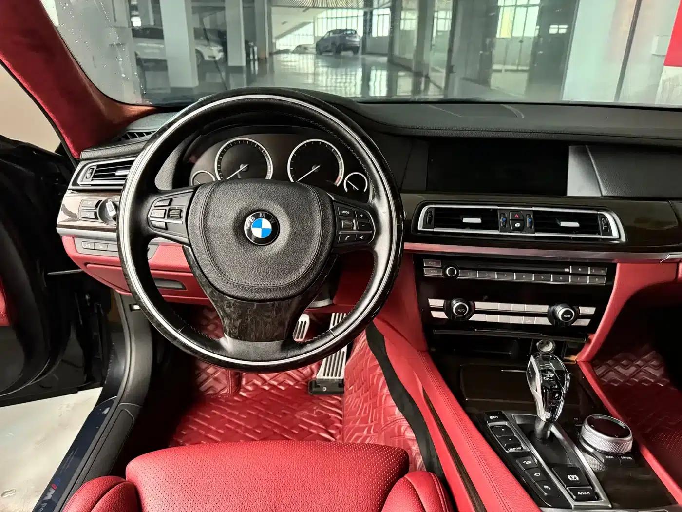 2011 BMW 7 Series 750Li xDrive — миниатюра 9